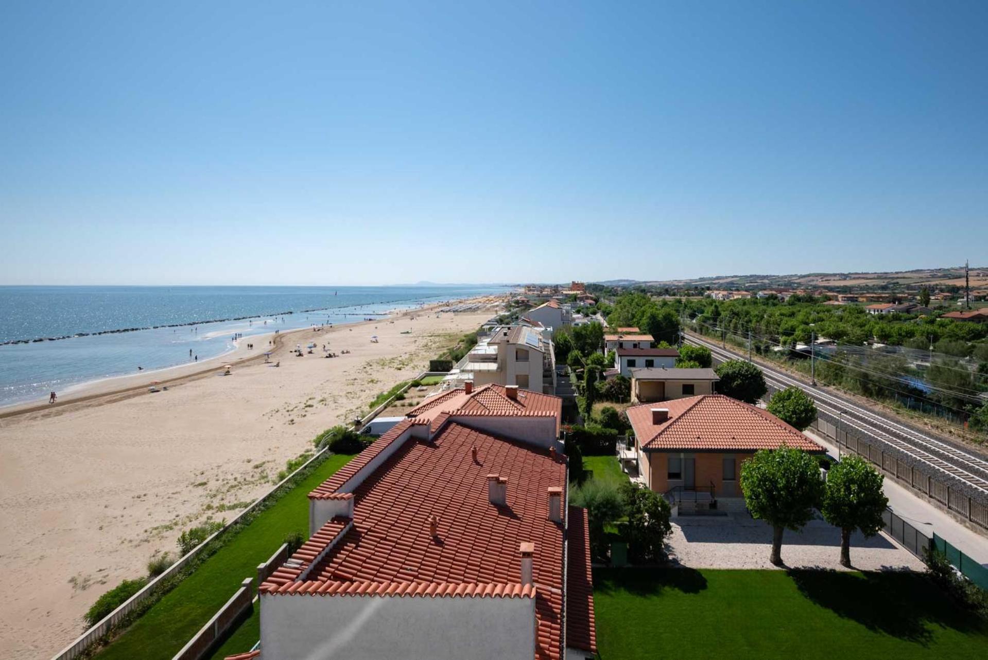 Hotel Playa Suite Fano Exterior foto